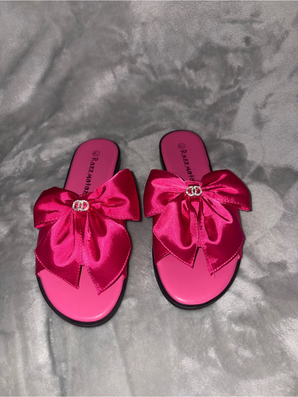 Women’s Hot Pink Bow Slide Sandals - Picture 3 of 7